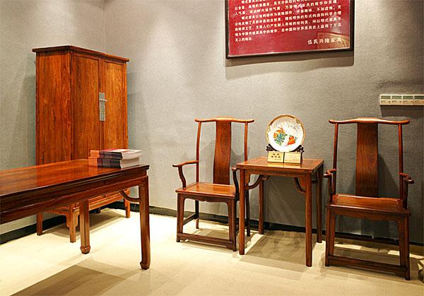 为啥红极一时的“红木家具”，如今超过5成工厂面临亏损？咋回事